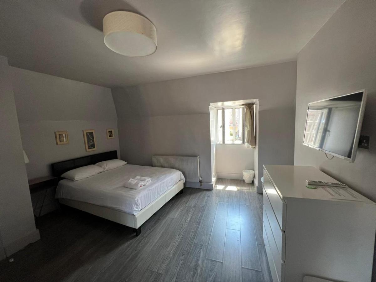 Petticoat Appart hôtel *